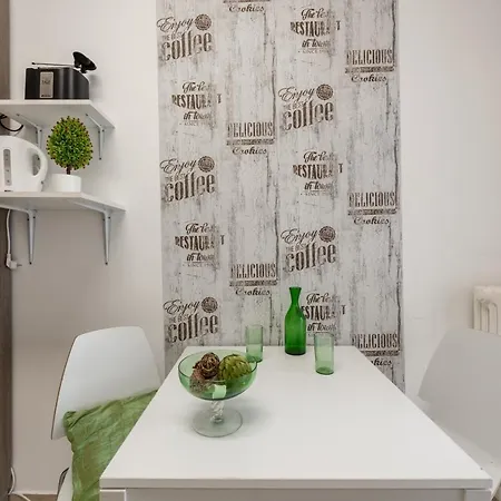 Carulli - Youtown Apartment